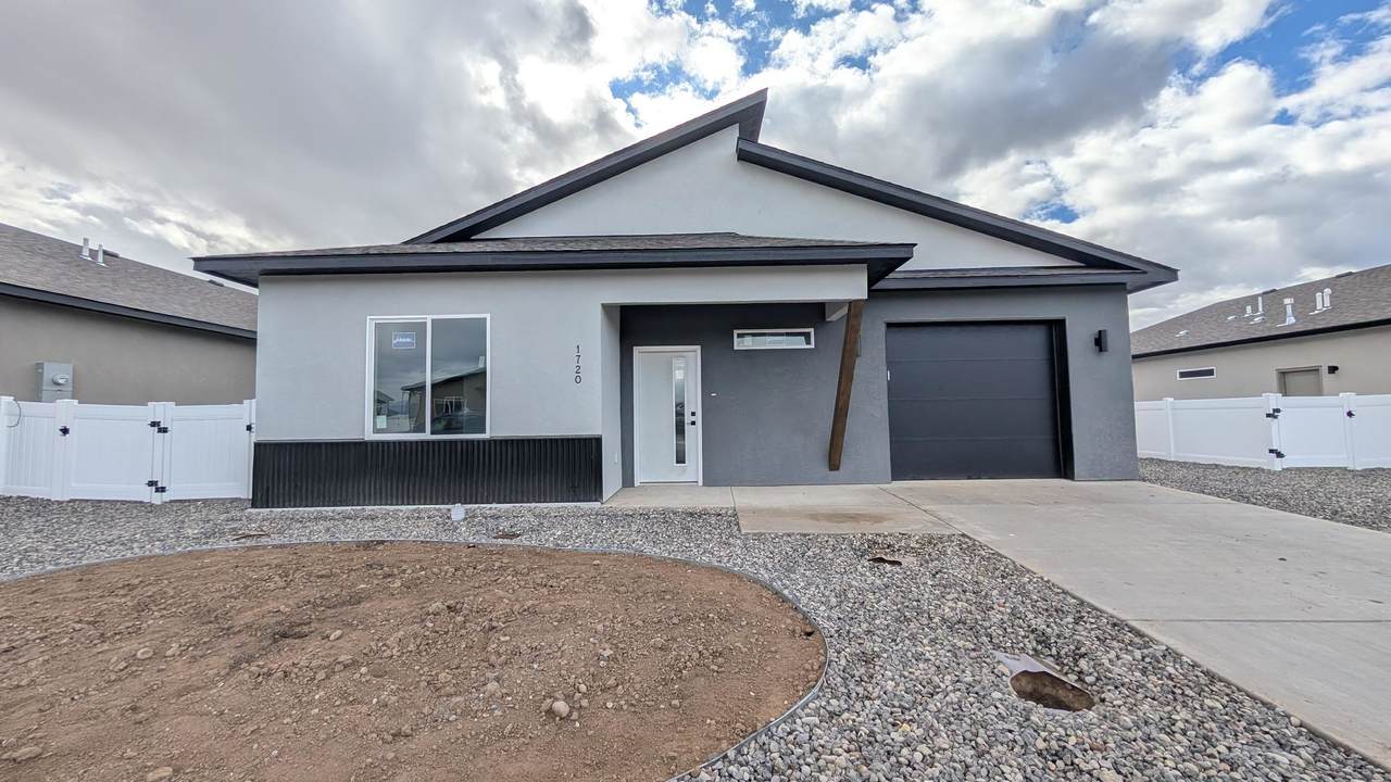 1720 Caliper Way - Photo 1