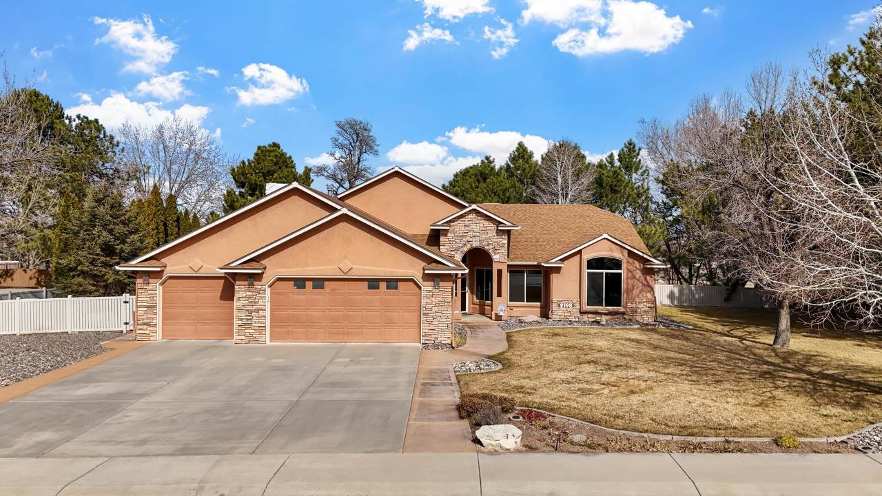 2198 Standing Rock Drive - Photo 1