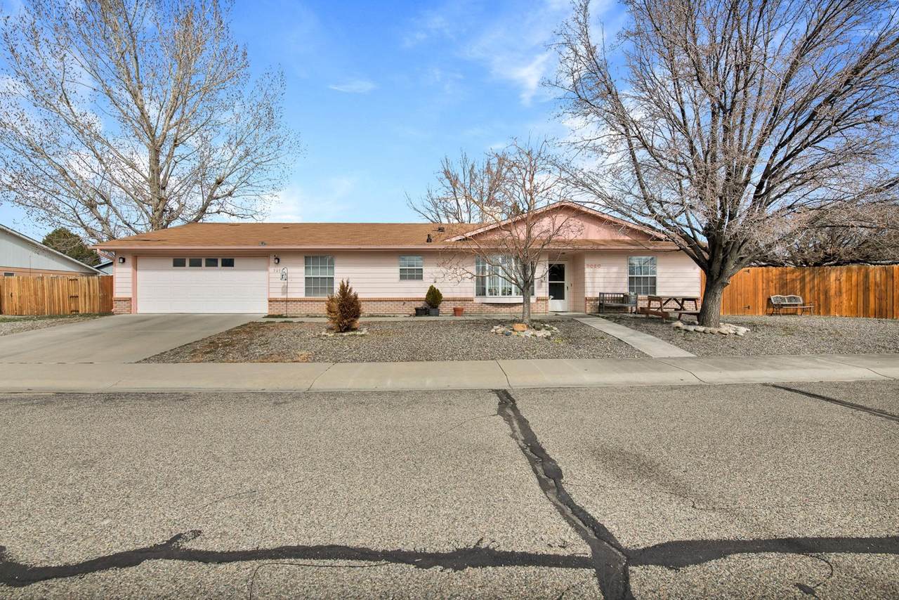 3050 Lancelot Place - Photo 1