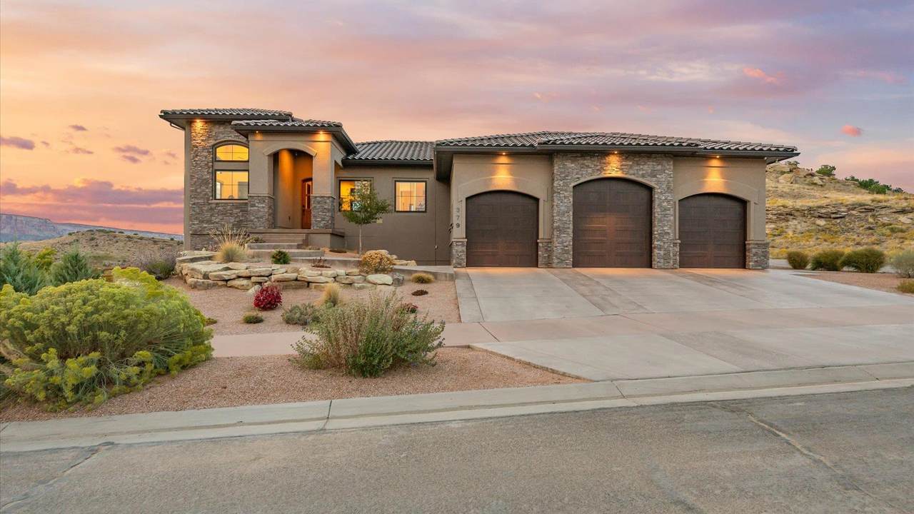 379 High Desert Road - Photo 1