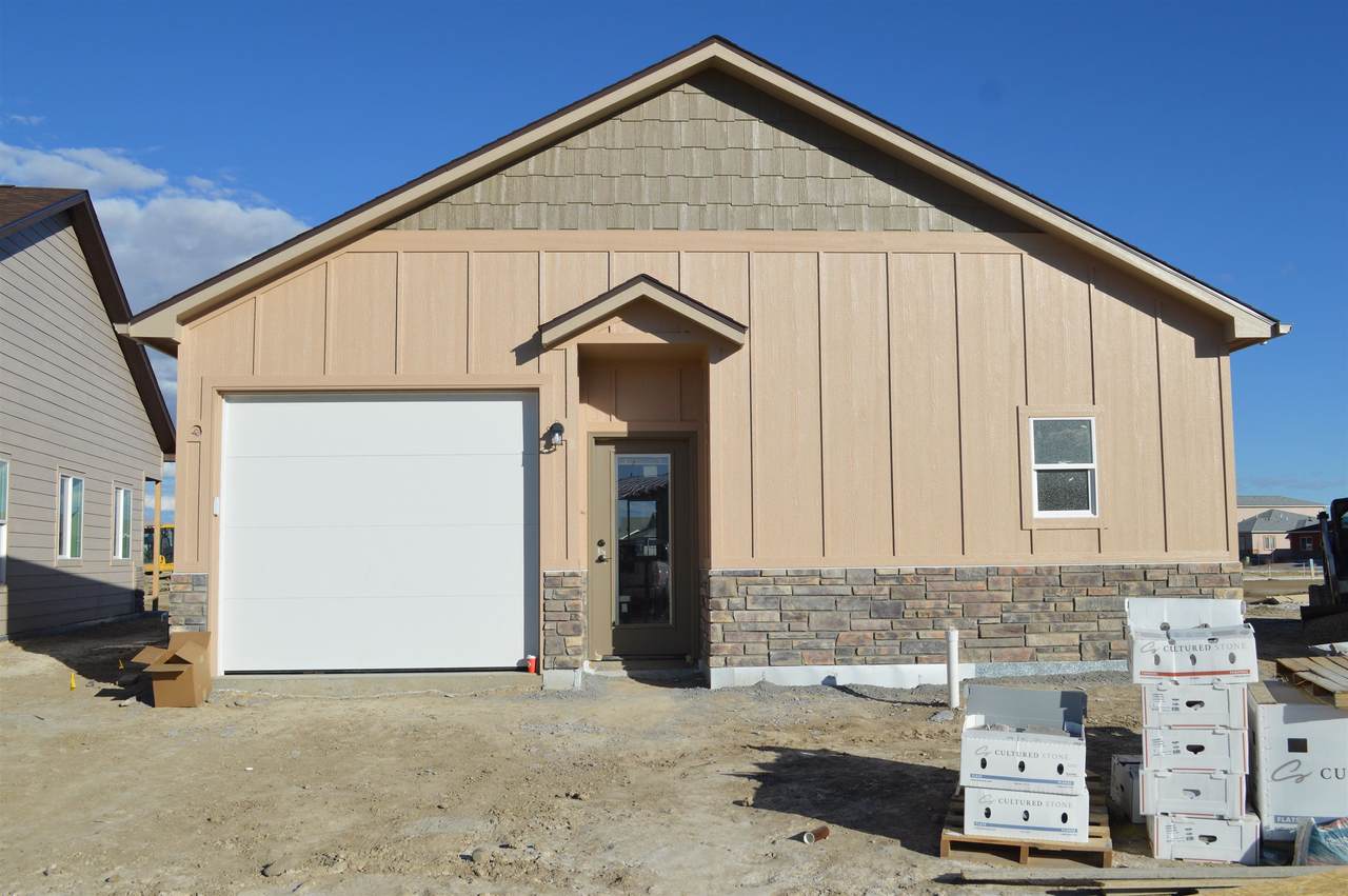704 Royal Canyon Street - Photo 1