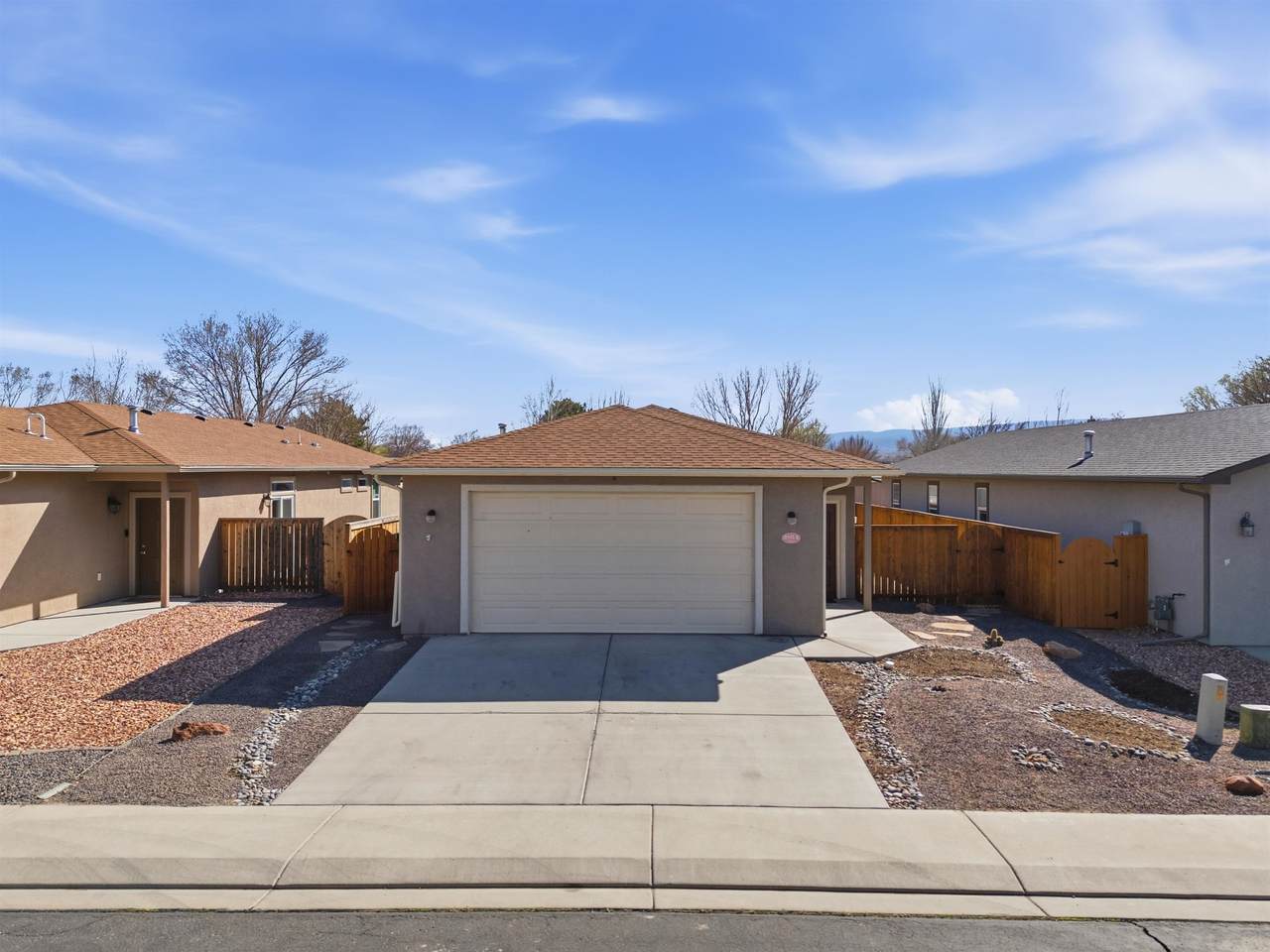 2995 Debra Street - Photo 1
