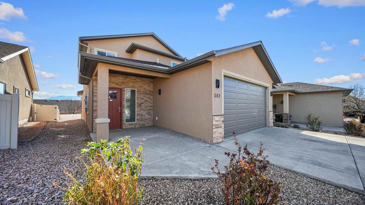 582 Ravenna Court - Photo 1