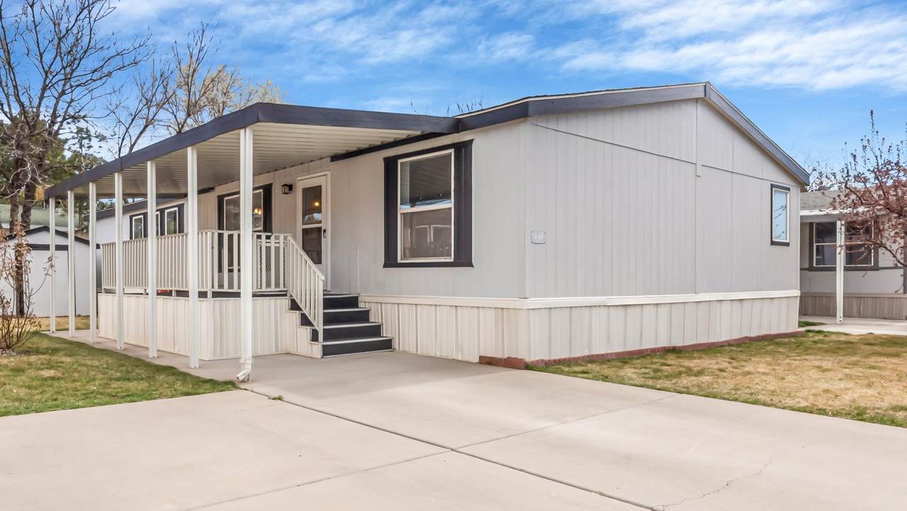 435 32 Road - Photo 1