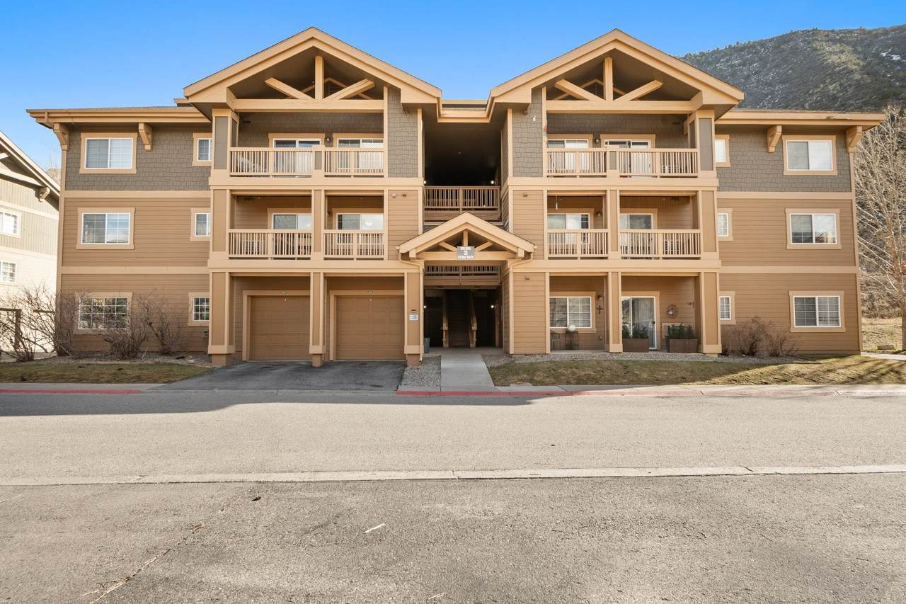 410 River View Drive - Photo 1
