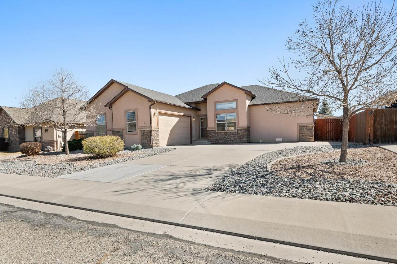 324 Arches Drive - Photo 1