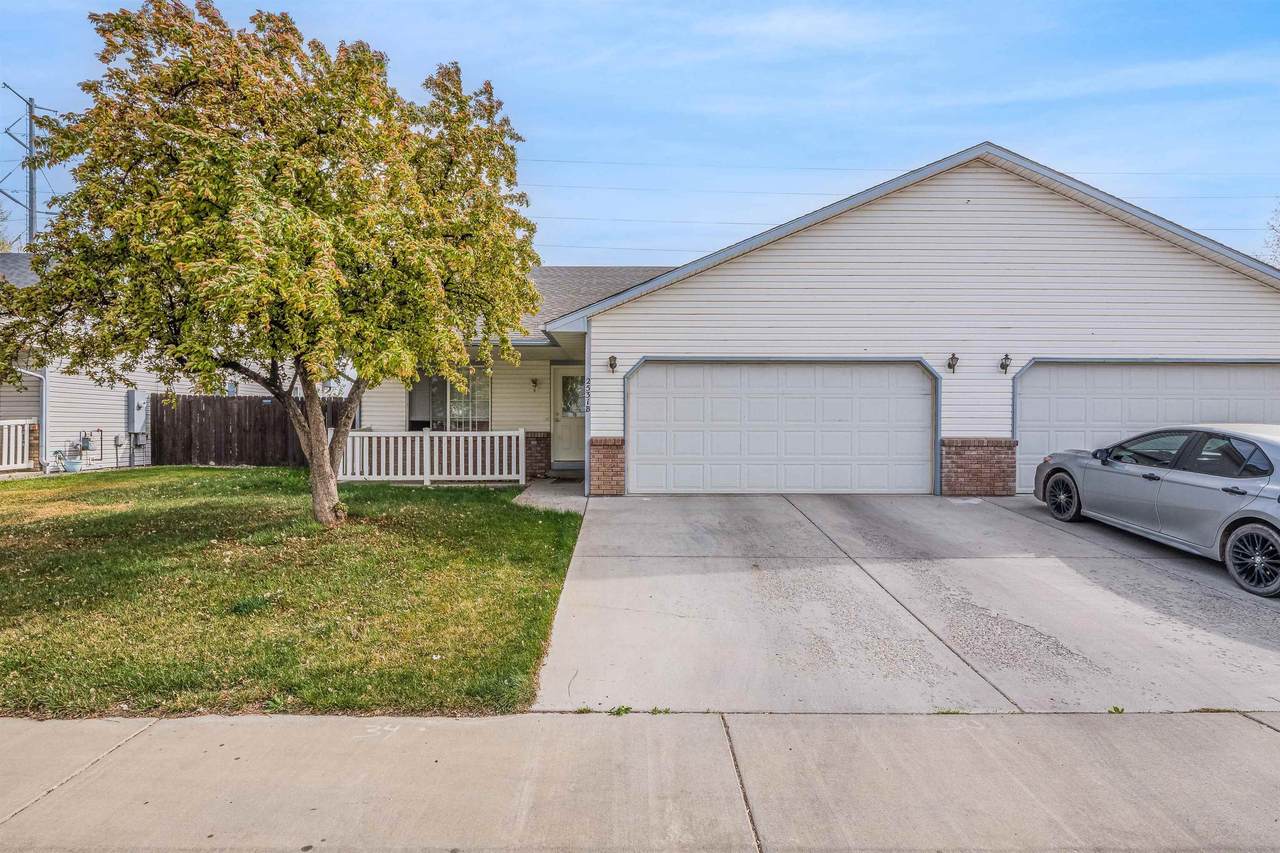 2531 Shetland Drive - Photo 1