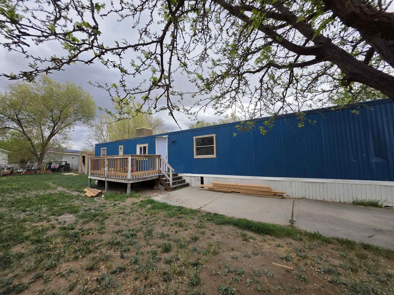 424 32 Road - Photo 1
