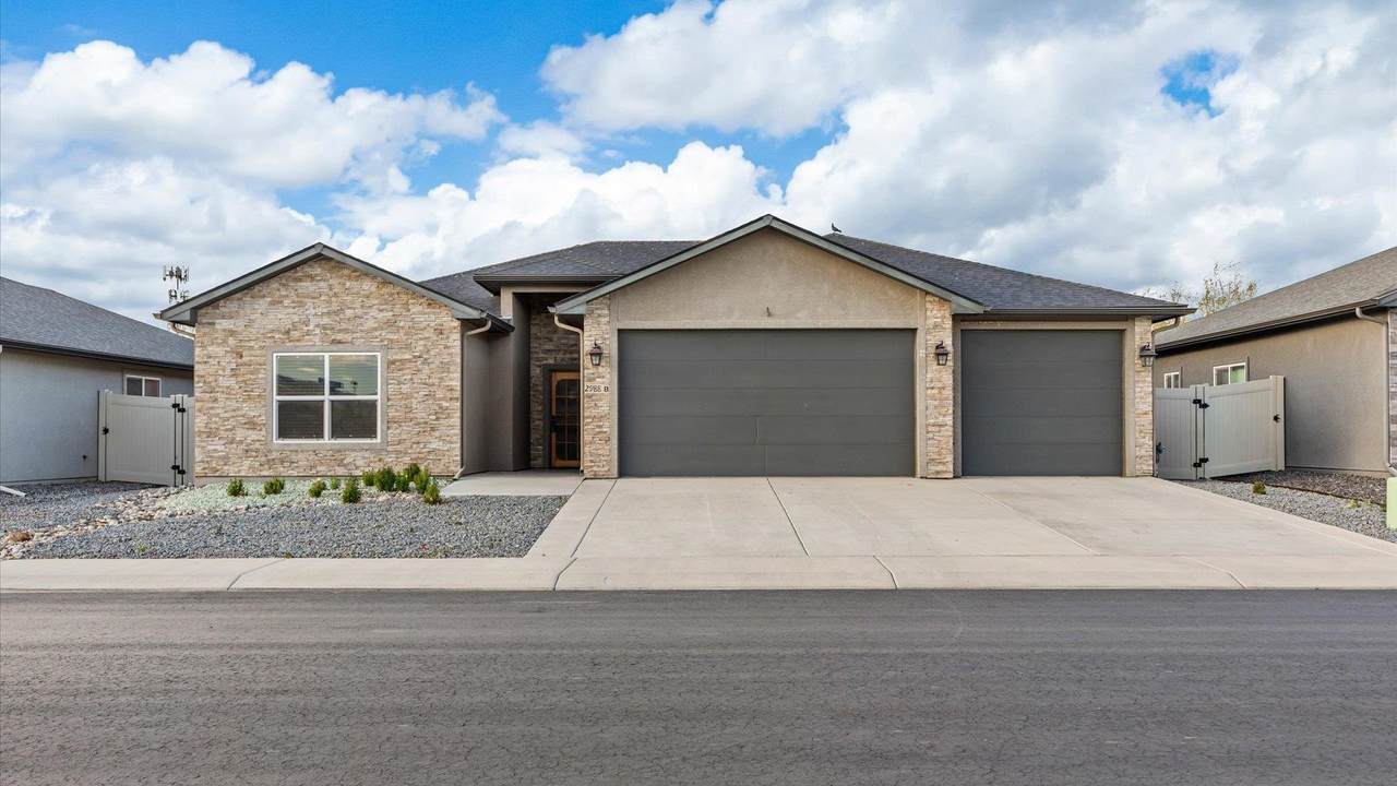 2988 Bighorn Avenue - Photo 1