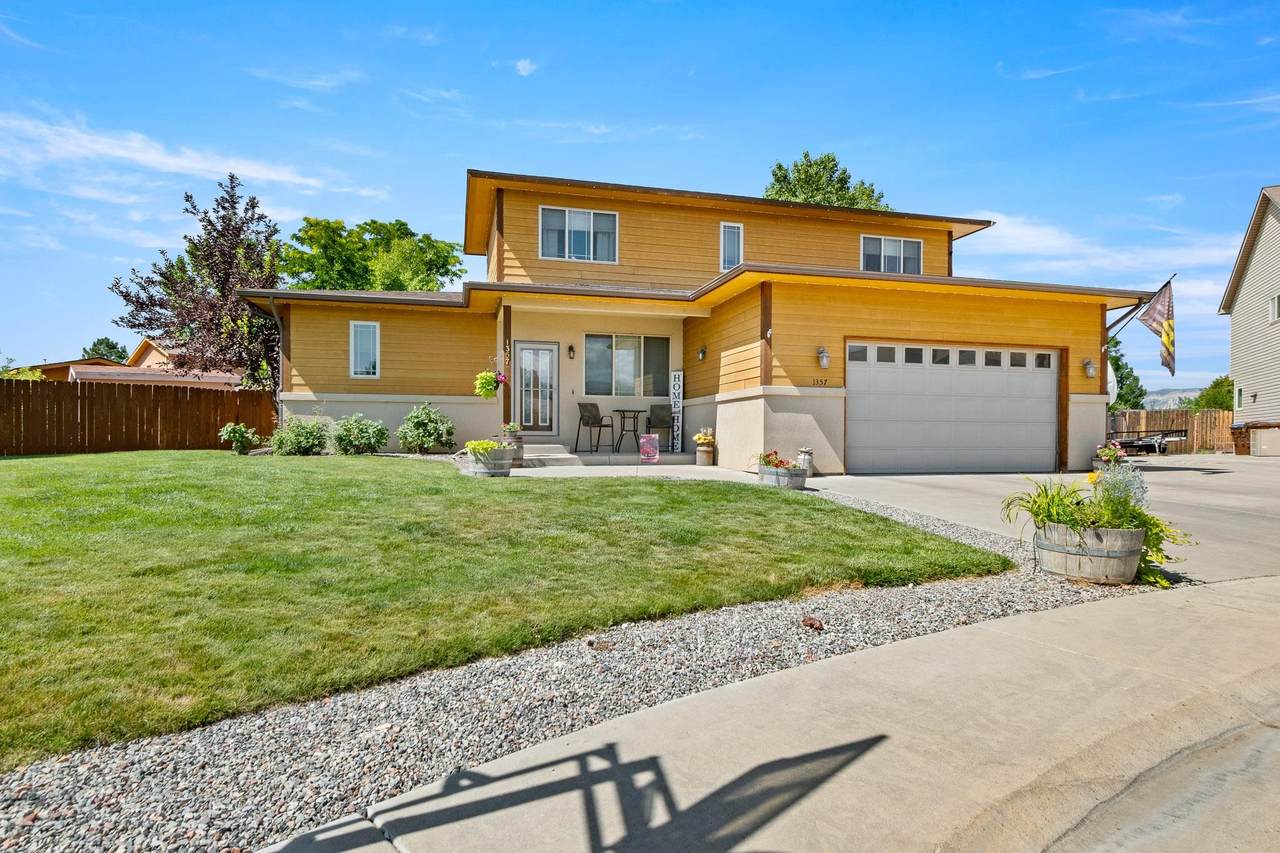 1357 Spruce Court - Photo 1