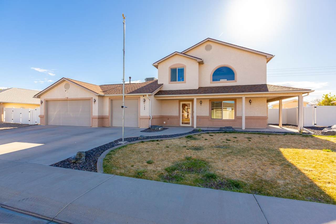 186 Sun Hawk Drive - Photo 1