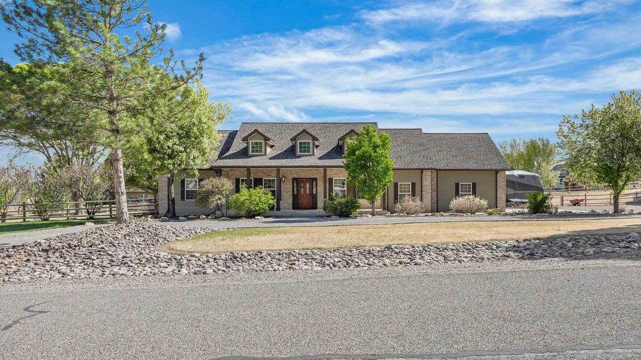 13763 Larkspur Drive - Photo 1