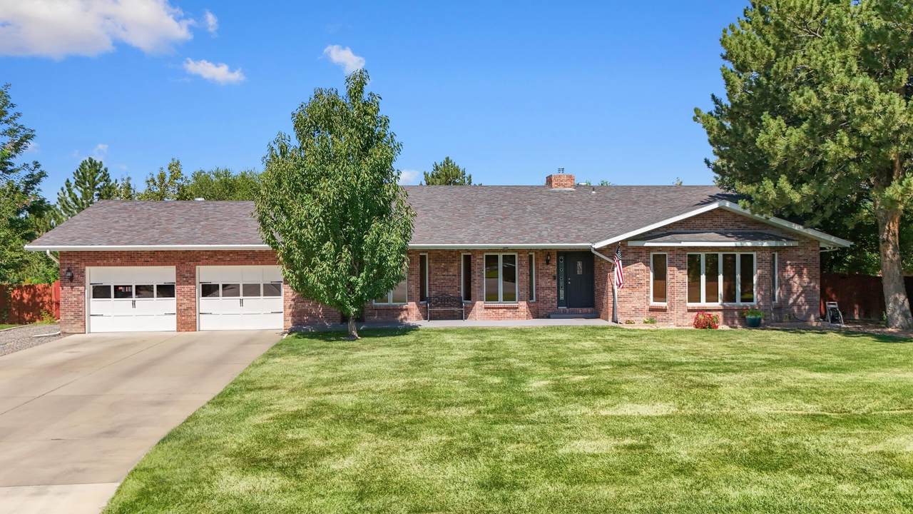 766 Continental Court - Photo 1