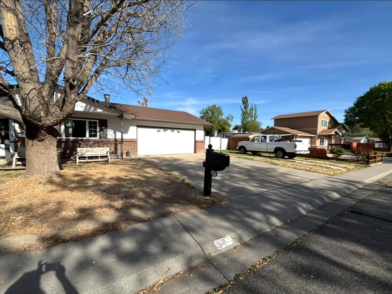 584 Stanford Way - Photo 1