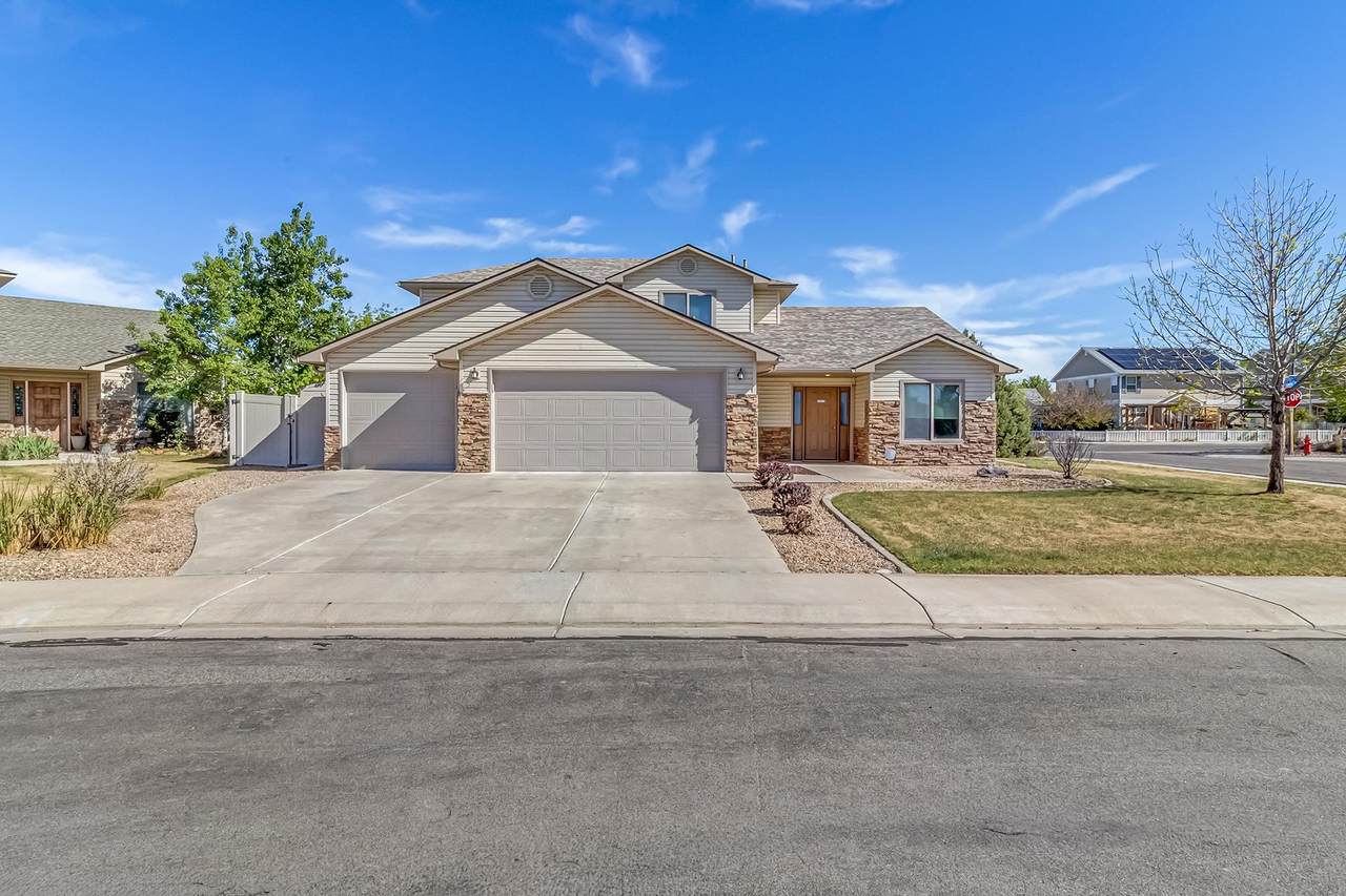 101 Altimont Court - Photo 1