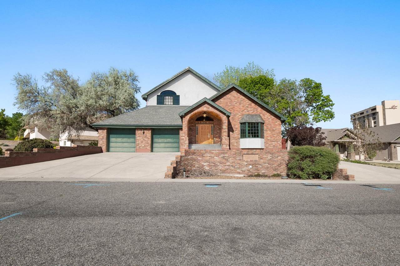 3720 Horizon Glen Court - Photo 1