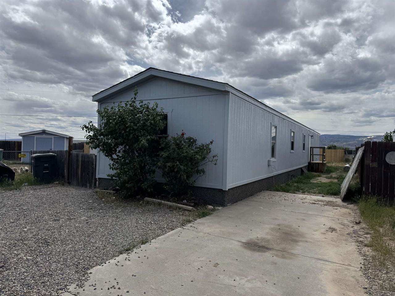 2811 Niagara Circle - Photo 1