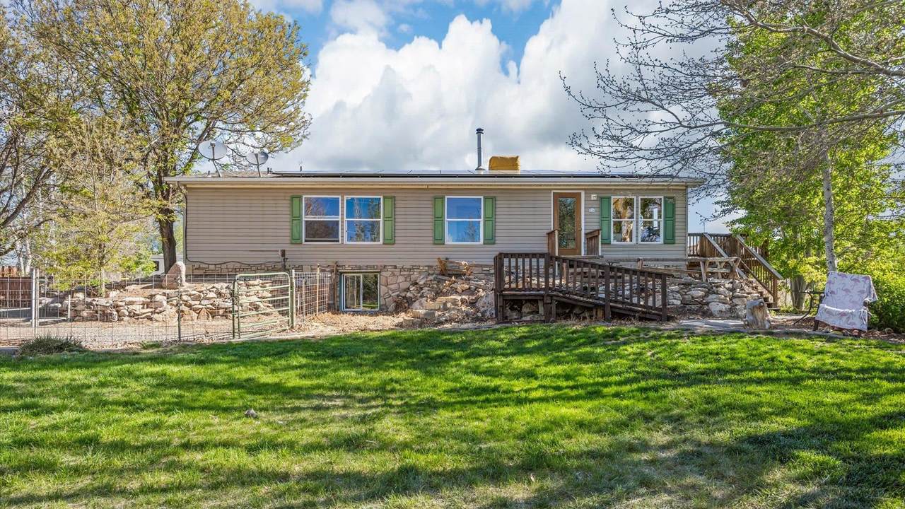 1622 Highway 6&50 - Photo 1