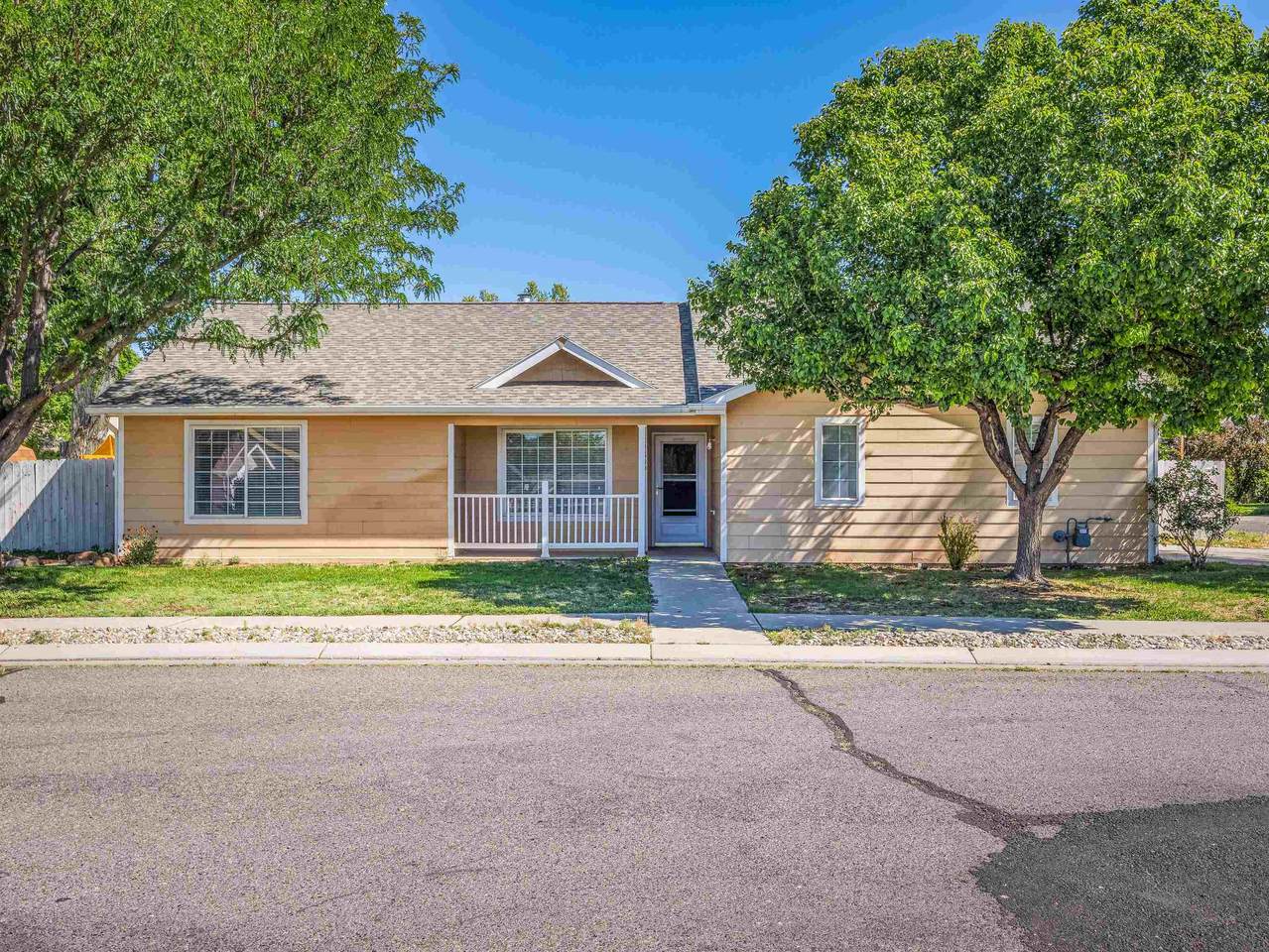 2980 1/2 Redbud Court - Photo 1