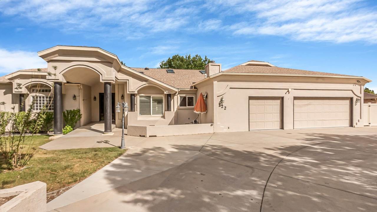 722 Pacific Drive - Photo 1