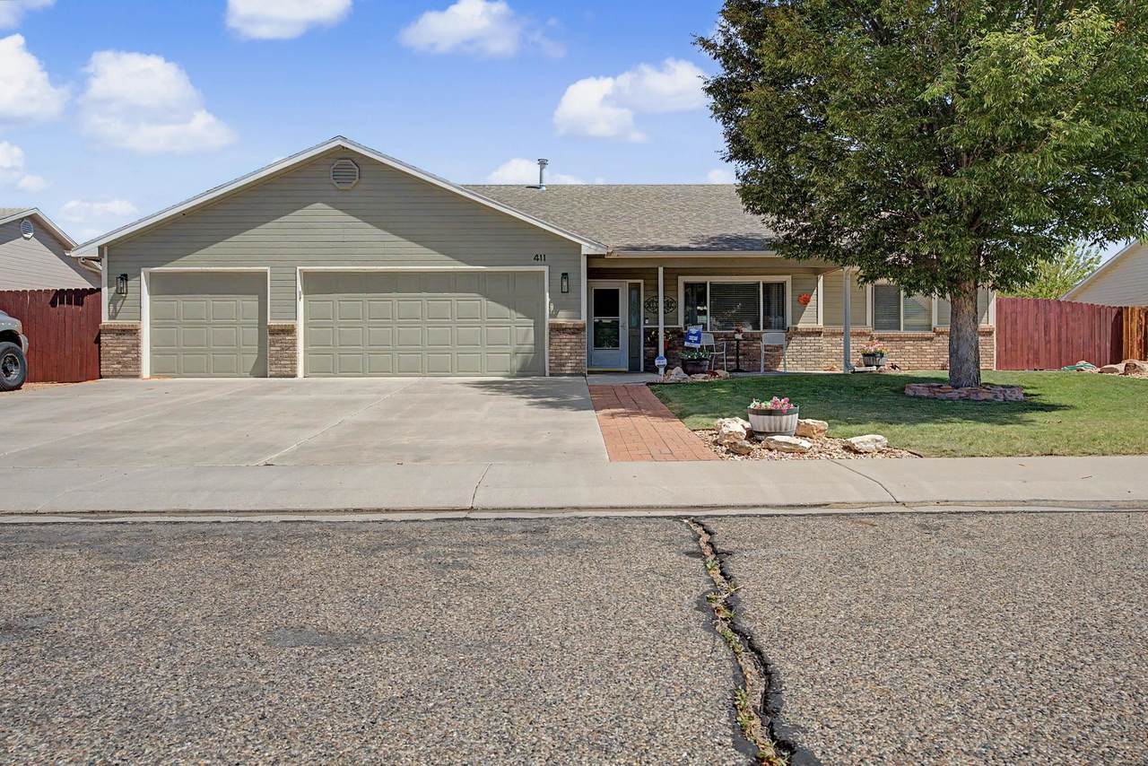 411 Poplar Drive - Photo 1