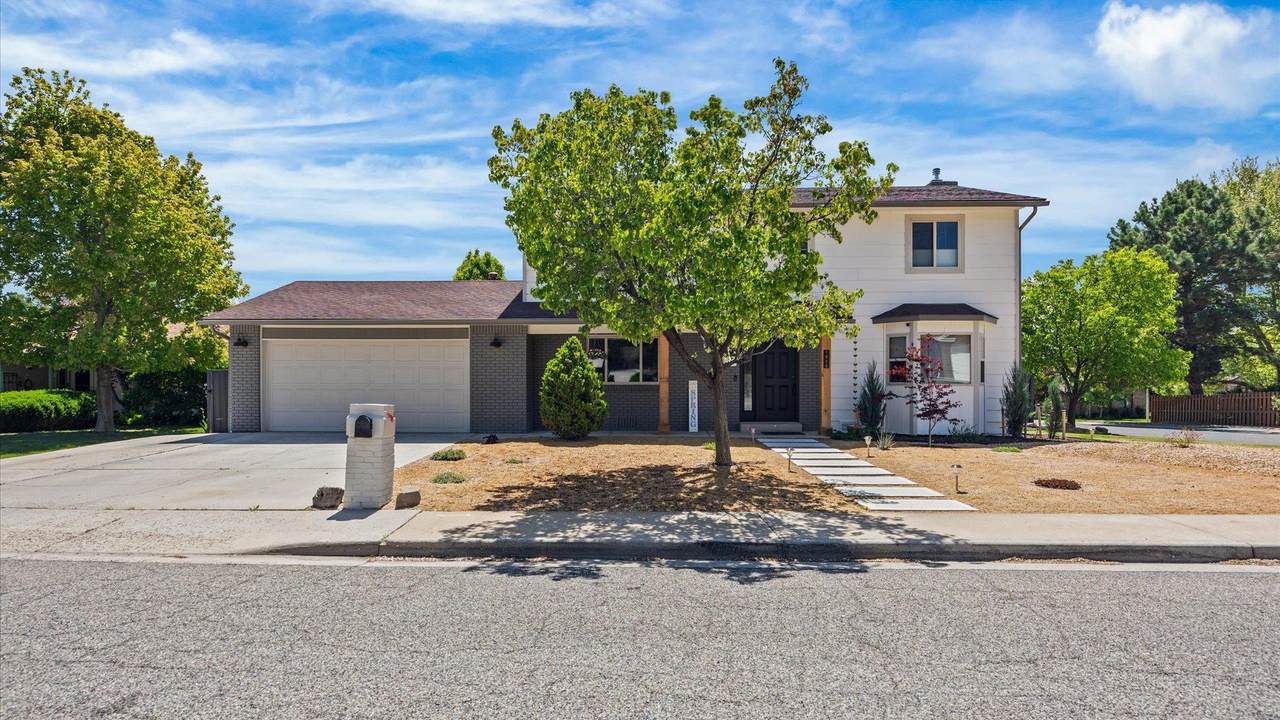 1815 Bell Ridge Court - Photo 1