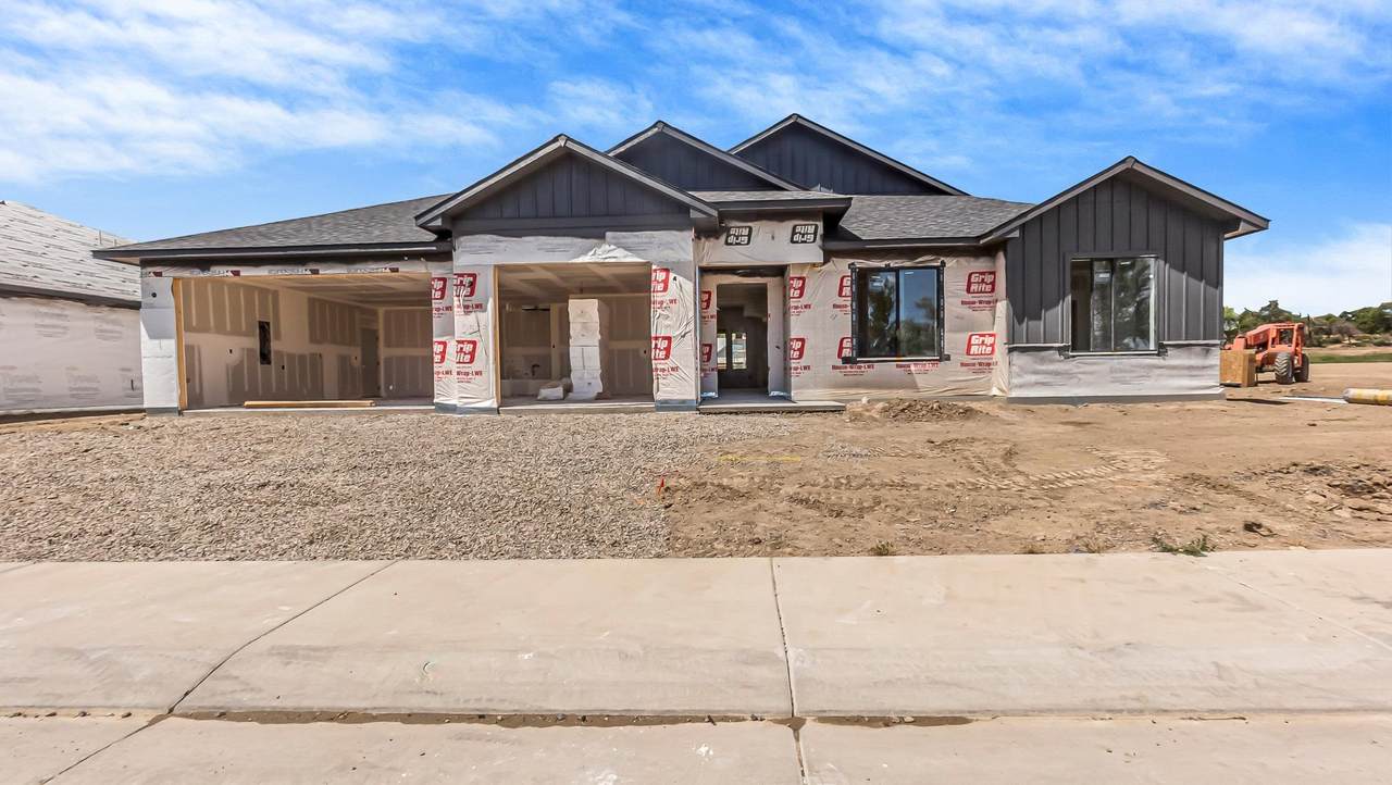 2508 Woody Creek Drive - Photo 1