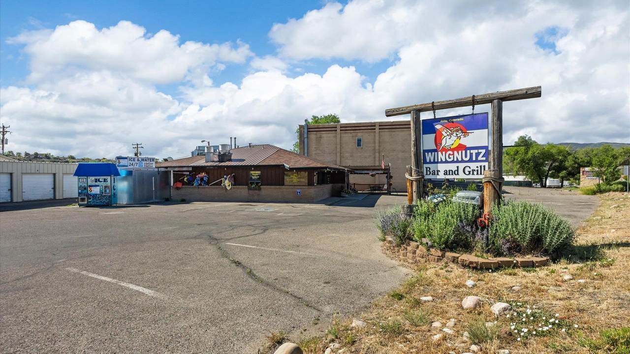 2178 Railroad Avenue - Photo 1