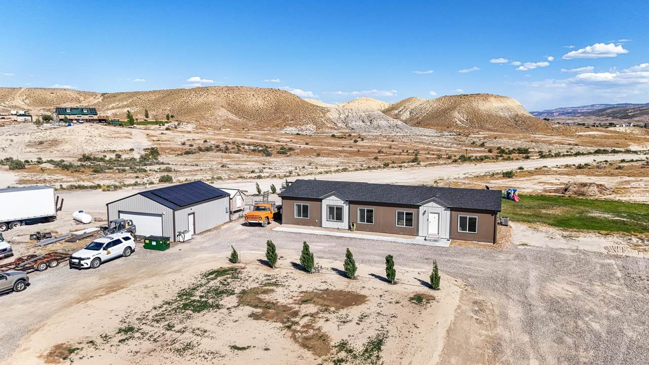 1750 Oasis Drive - Photo 1