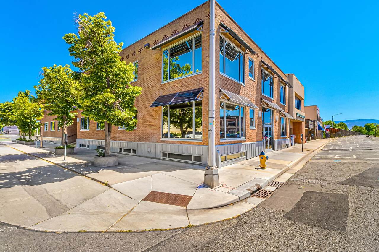 600 Rood Avenue - Photo 1
