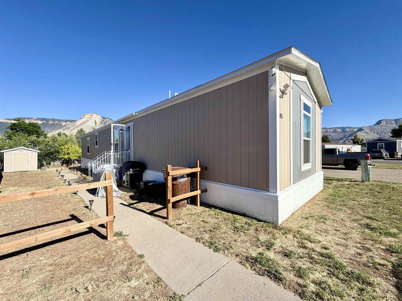 85 Mahogany Circle - Photo 1