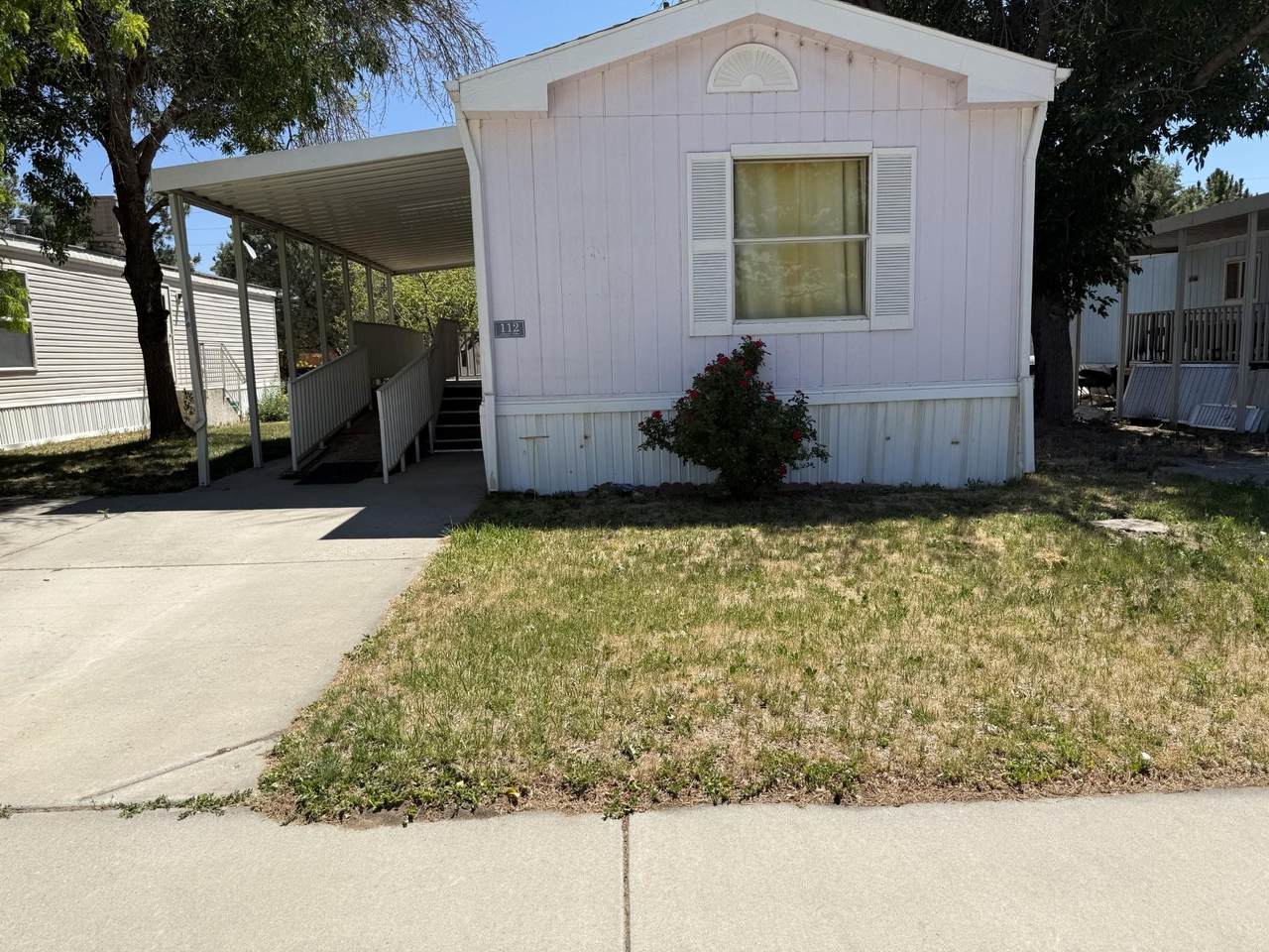 435 32 Road - Photo 1