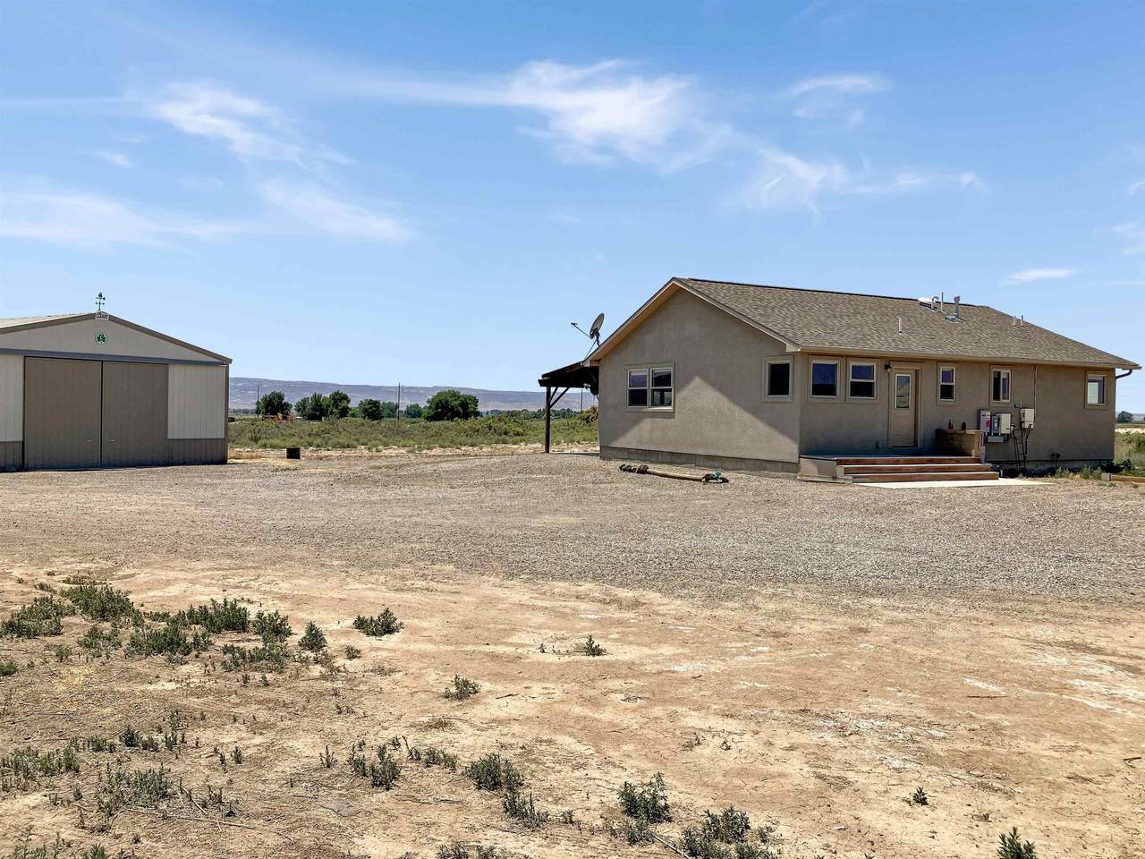 1665 17 Road - Photo 1