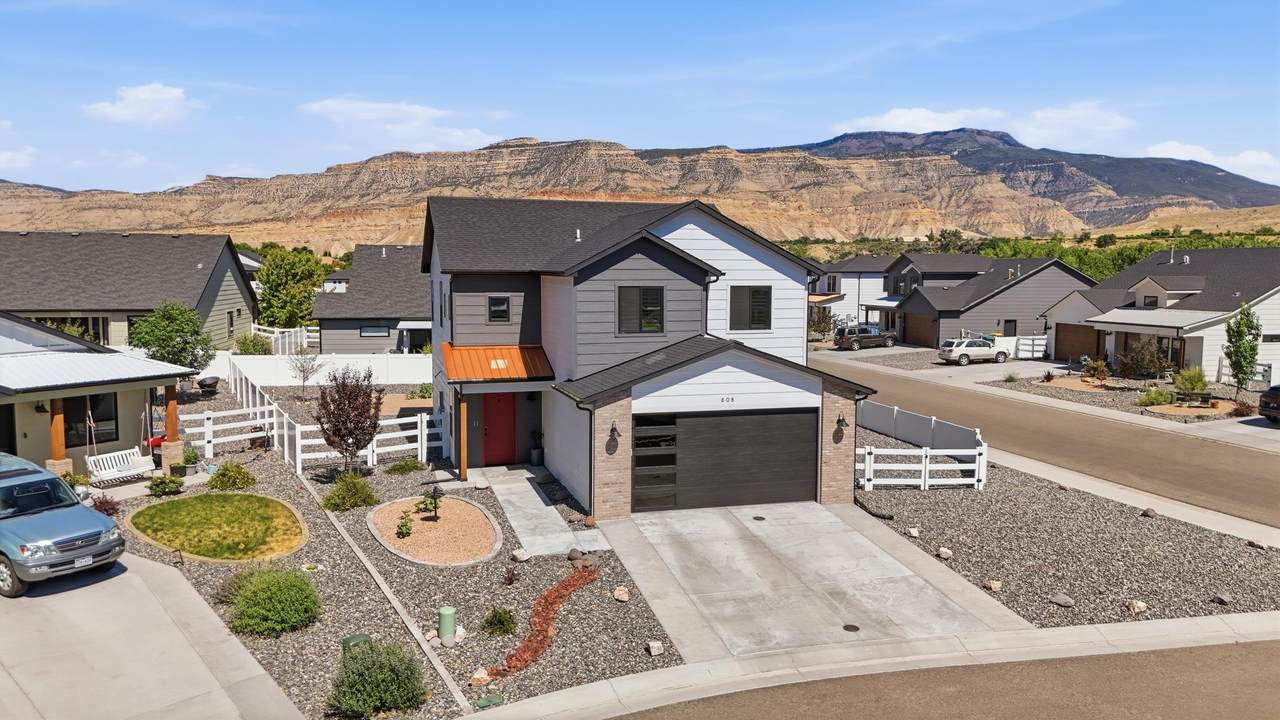 808 Gold Dust Lane - Photo 1