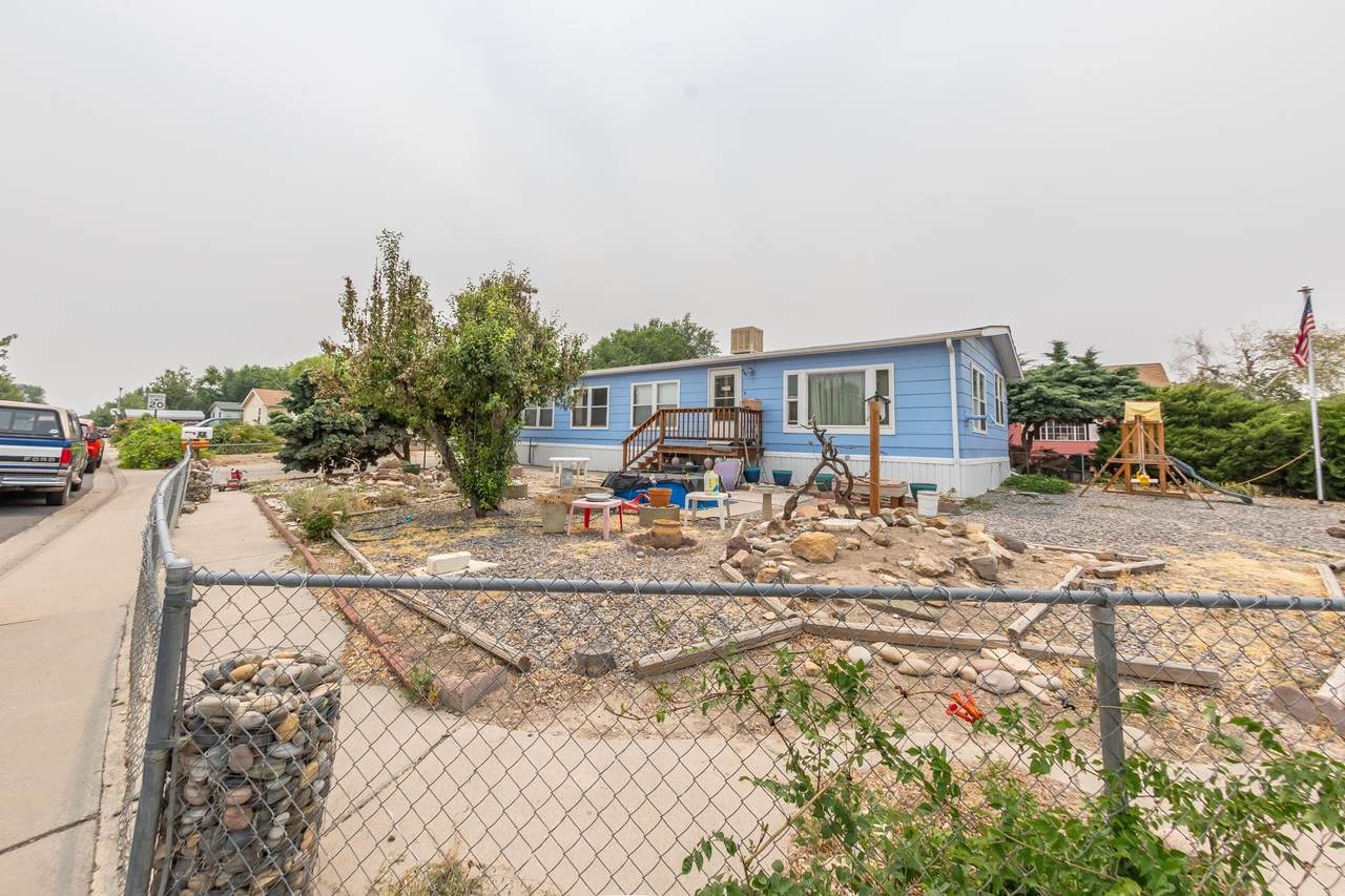 541 Centennial Road - Photo 1