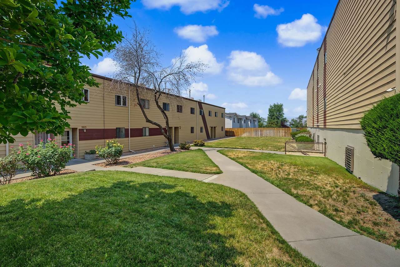 125 Franklin Avenue - Photo 1