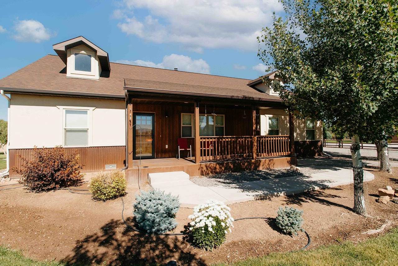 60110 Kiowa Lane - Photo 1