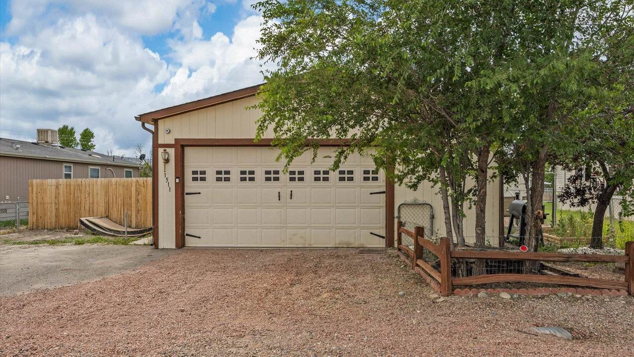 1511 Clarkton Street - Photo 1