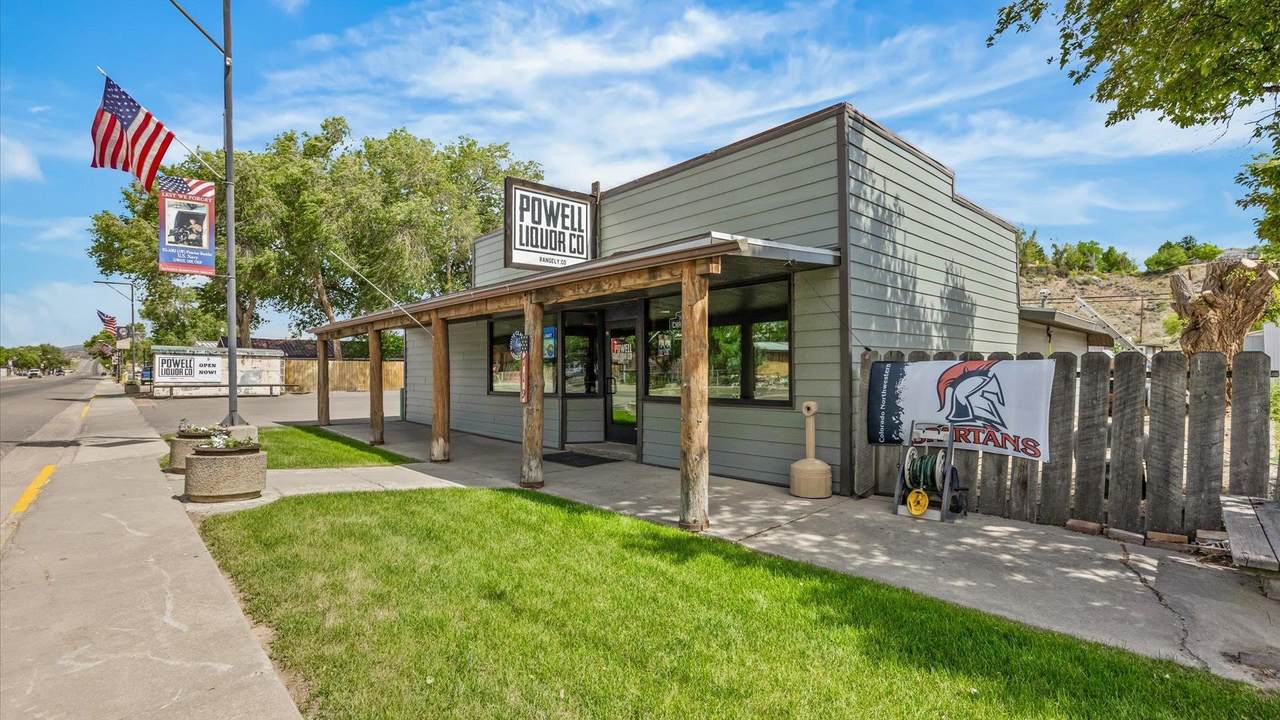 719 Main Street - Photo 1