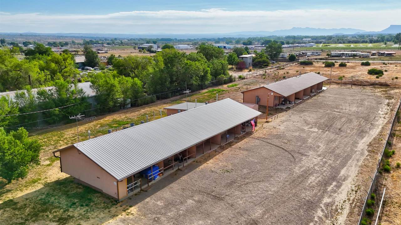 6572 24 Road - Photo 1