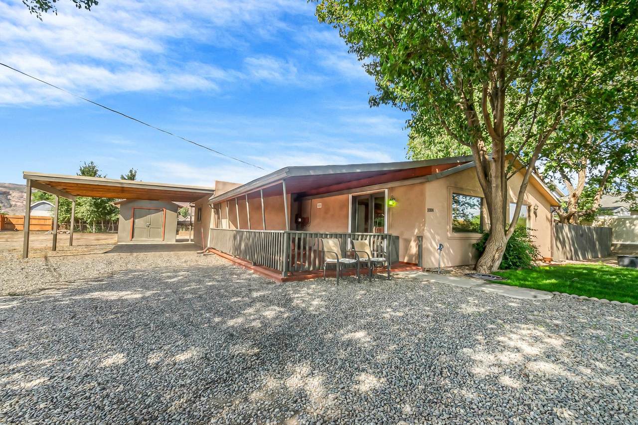1008 Frontage Road - Photo 1