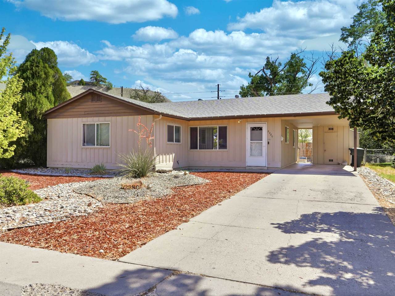 2280 Linda Lane - Photo 1