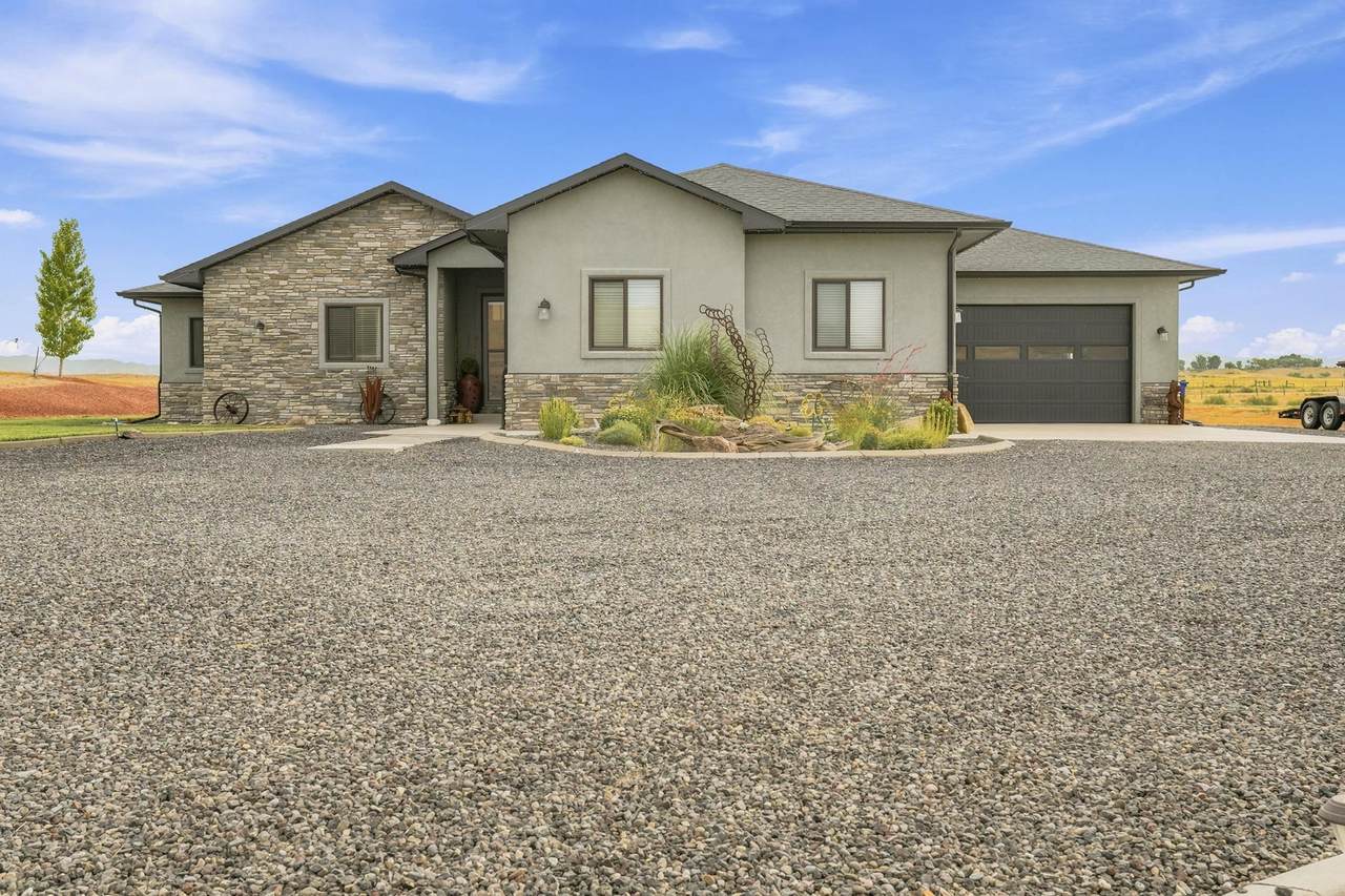 1348 Robinson Court - Photo 1