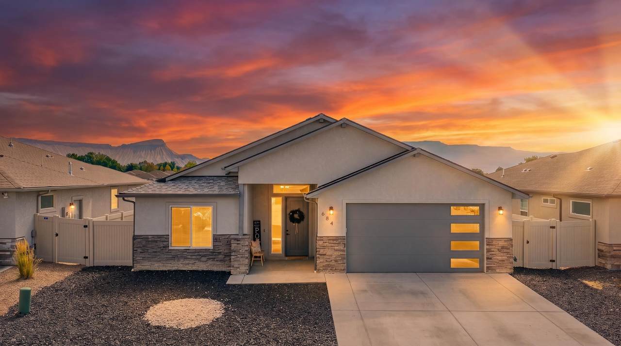 684 Eadin Lane - Photo 1