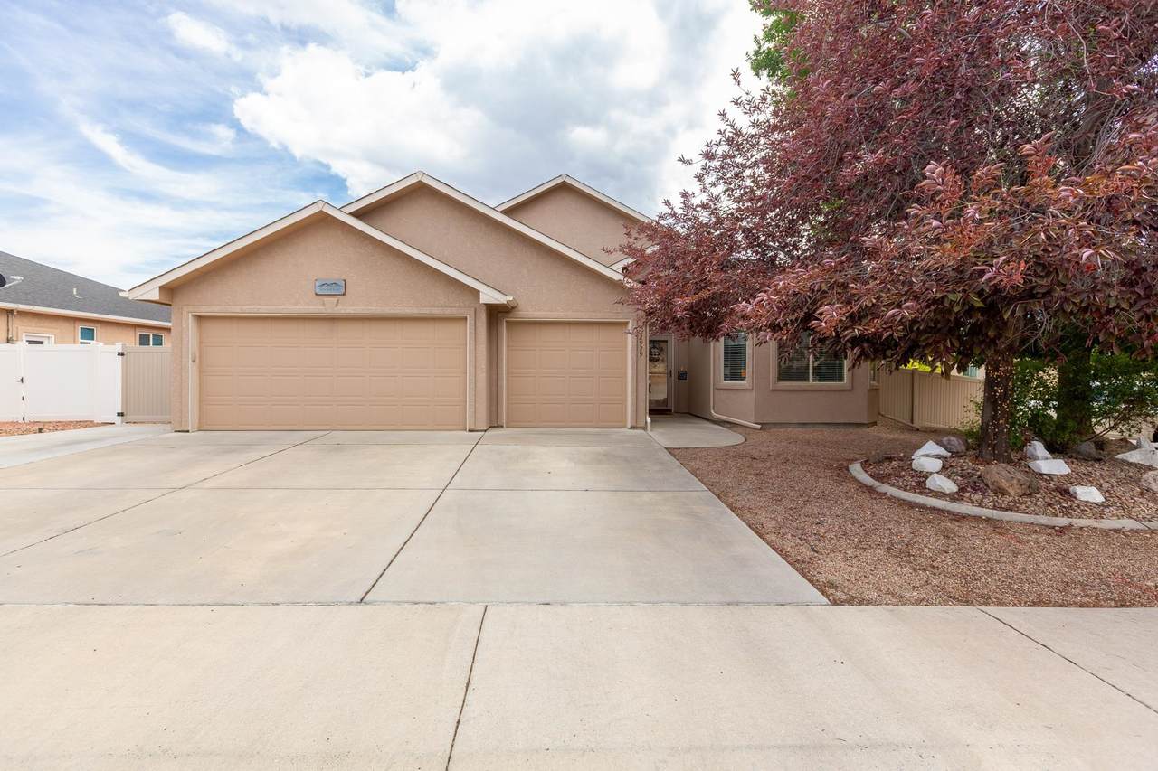 2929 Annelie Lane - Photo 1