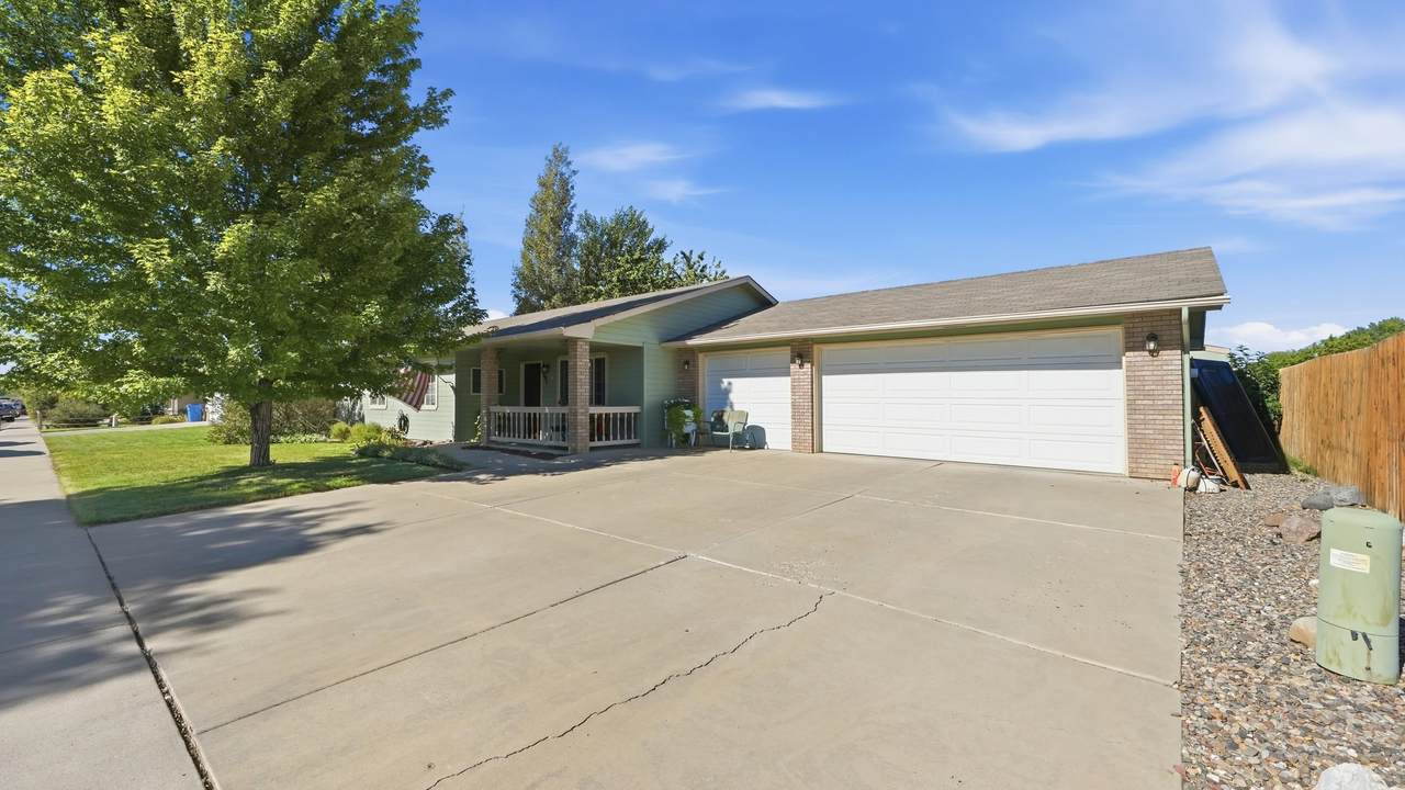 591 Heidel Street - Photo 1