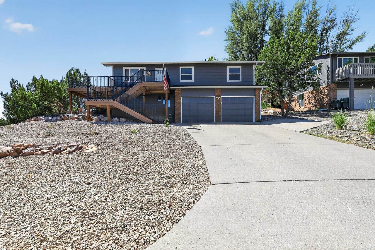 2373 Ridge Circle Drive - Photo 1