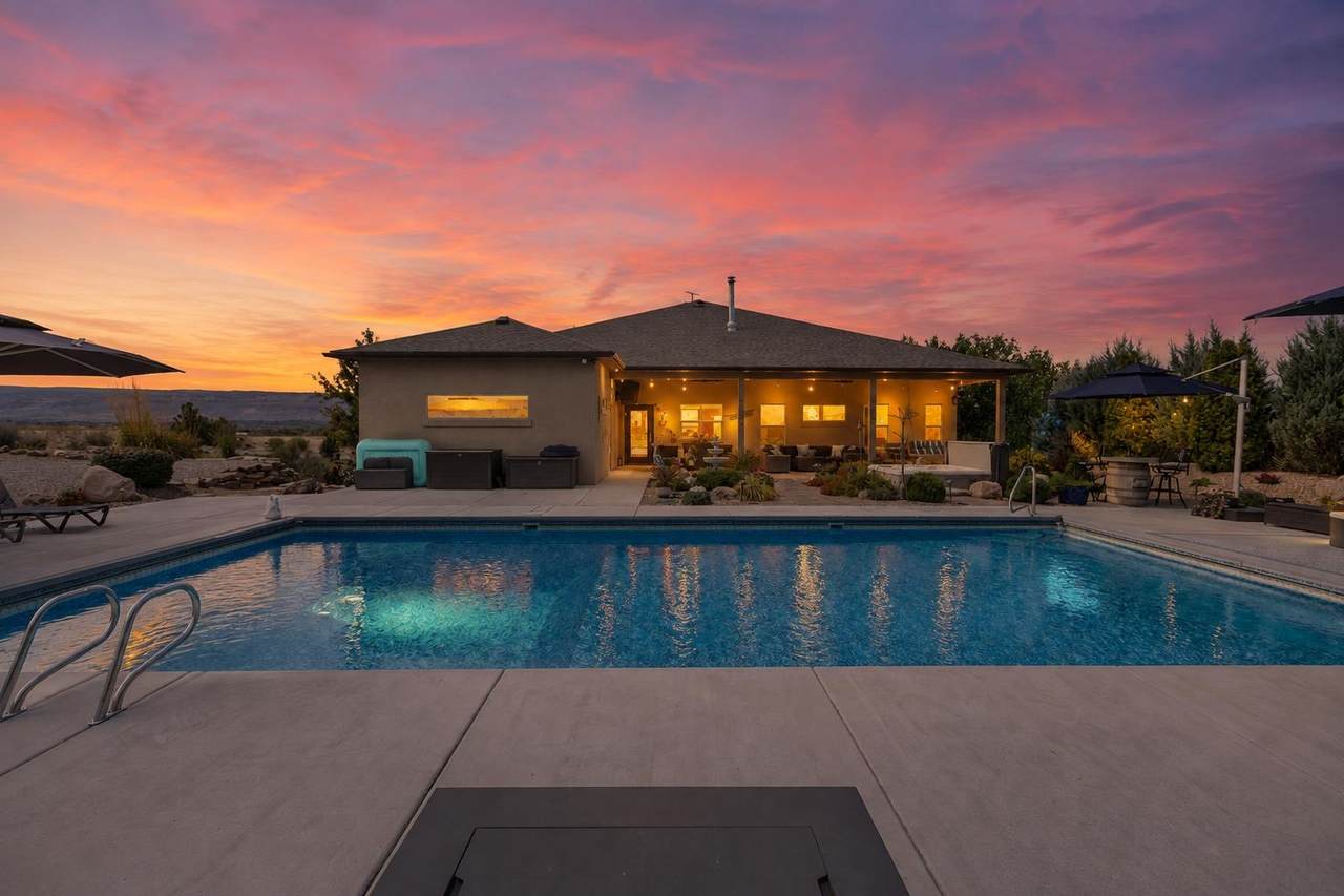 979 Kite Court - Photo 1