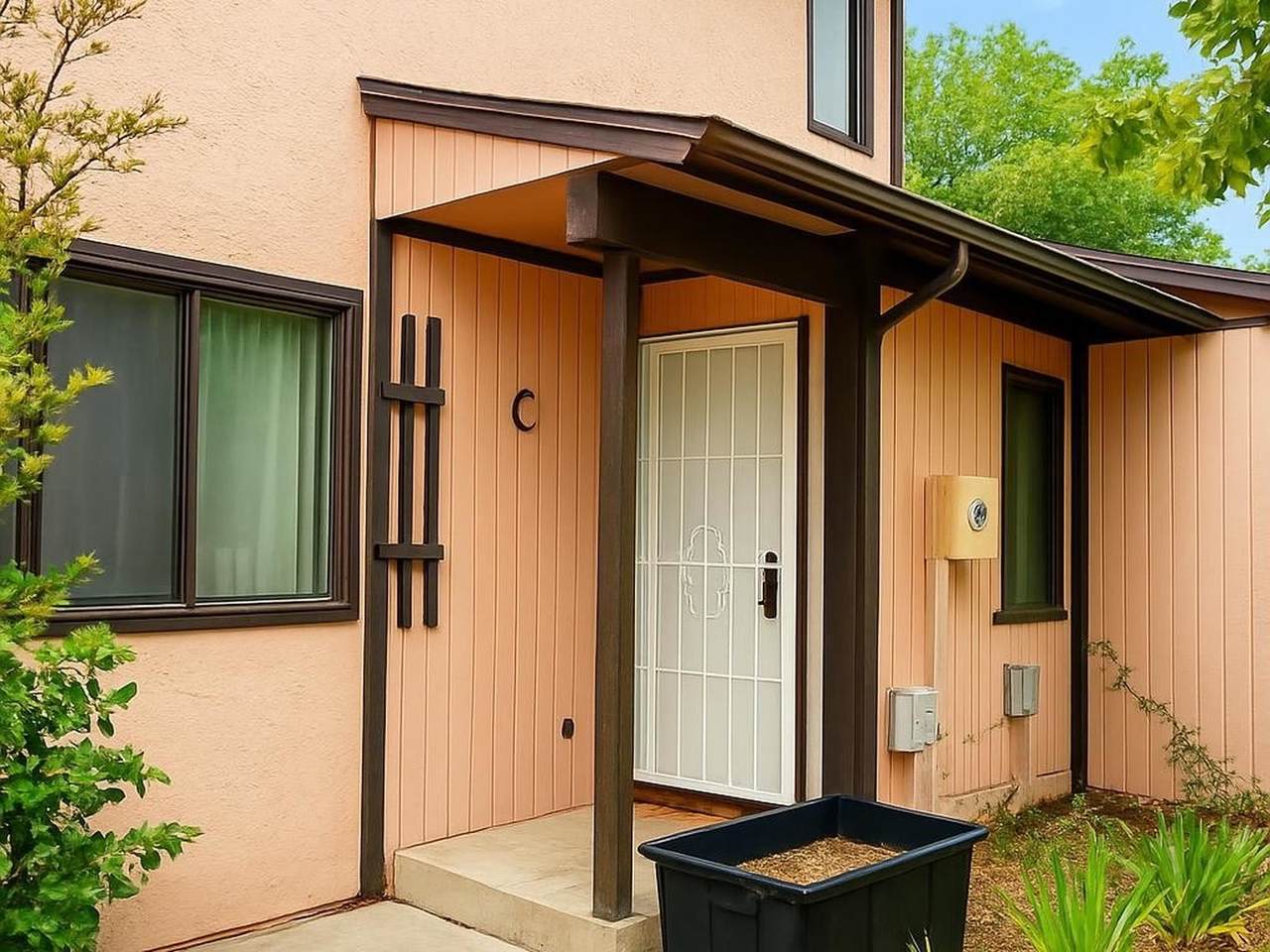 557 Good Hope Circle - Photo 1