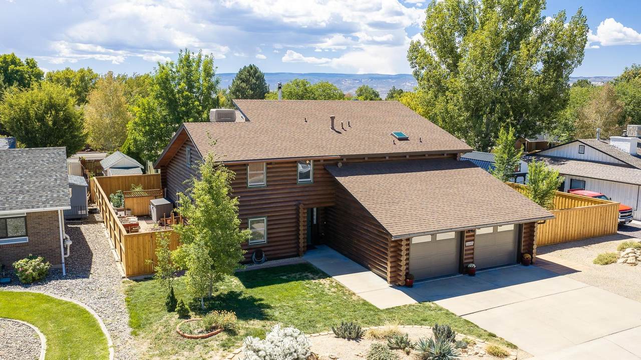 2449 Applewood Place - Photo 1